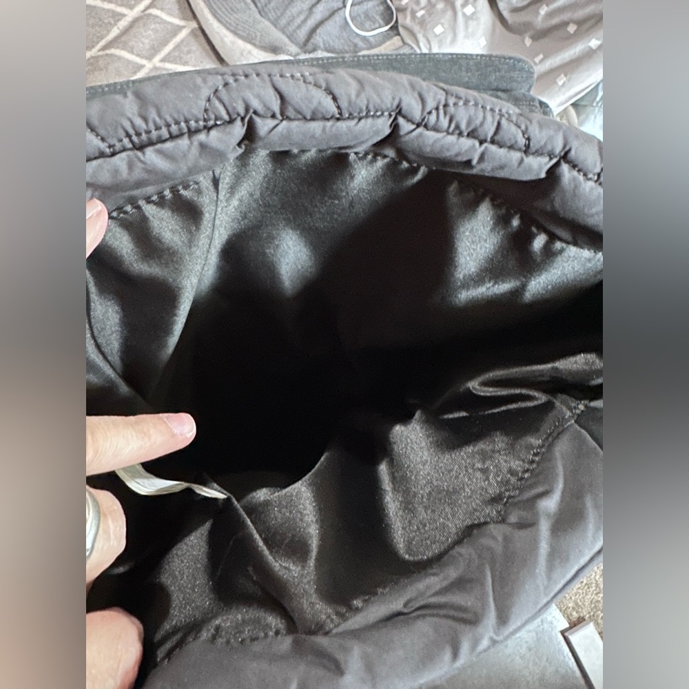 Lululemon Quilted Embrace backpack 13L - Picture 9 of 15